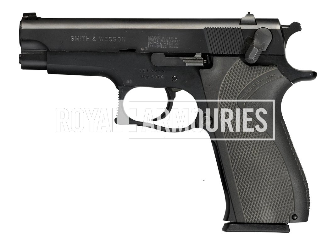 Model 3904 Royal Armouries   20265 